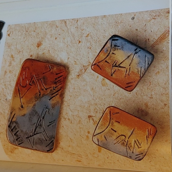 💚🌸Host Pick🌸Creative Clay Jewelry Book - Picture 6 of 10